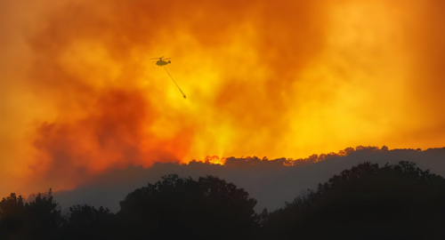 Grecia, elicotteri antincendio si scontrano: due morti a Psatha